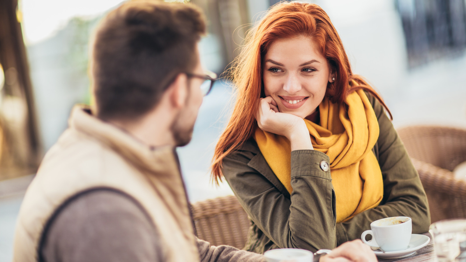 «Τριγωνική μέθοδος»: Η νέα τάση του ΤikTok για το πρώτο φιλί (βίντεο)