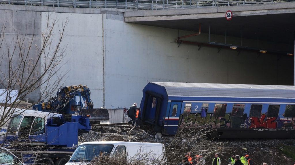 Αδερφές ήρθαν από τη Γερμανία για κηδεία και έχασαν τη ζωή τους στη φονική σύγκρουση