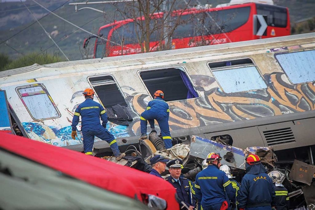 Πρόεδρος αξιωματικών Πυροσβεστικής για Τέμπη: «Το έργο μας στον τόπο της τραγωδίας ολοκληρώνεται»