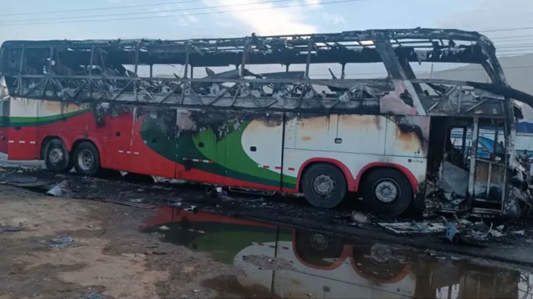 Περού: Τουλάχιστον 13 νεκροί σε τροχαίο δυστύχημα – Λεωφορείο συγκρούστηκε με μοτοταξί