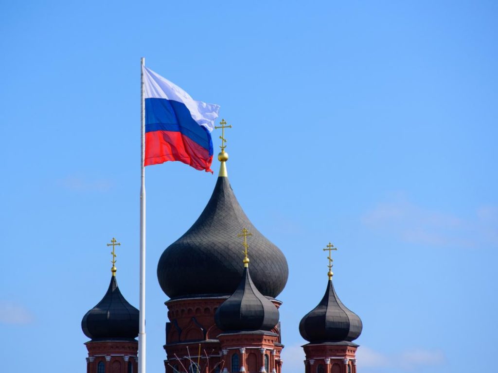 Τη χορήγηση θεωρήσεων διαβατηρίων για τους πολίτες έξι χωρών διευκολύνει η Ρωσία