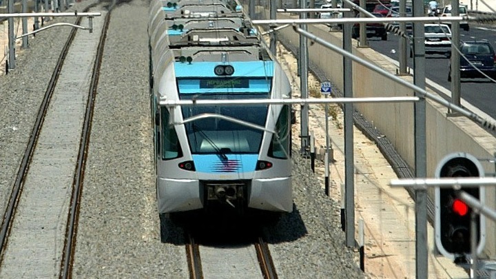 Νέα 24ωρη απεργία σήμερα σε τρένα και προαστιακό σιδηρόδρομο