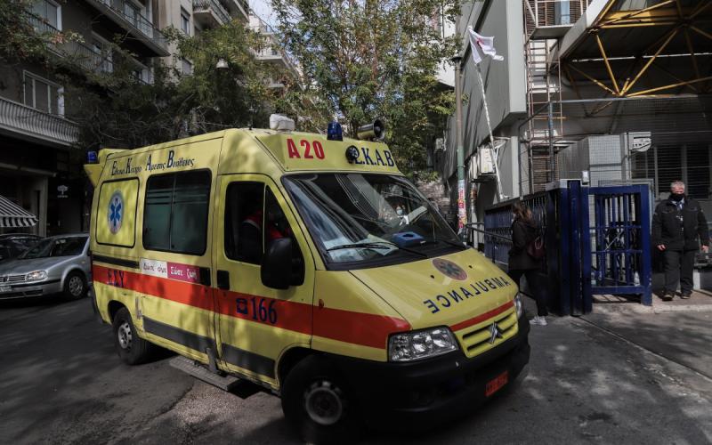 Θεσσαλονίκη: Τροχαίο με τρία αυτοκίνητα – Νεκρός ένας πεζός (upd)