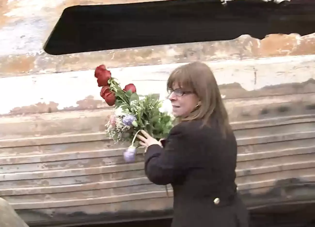 Απίστευτη καταγγελία δεκαοκτάχρονου παιδιού για την Σακελλαροπούλου: «Μόλις με ρώτησε αν είμαι καλά το έκλεισε»