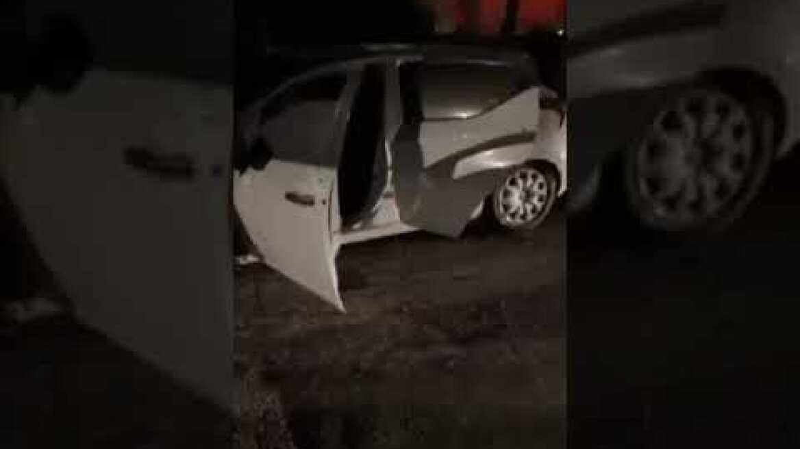 Φωτιά σε αυτοκίνητο σεκιούριτι στην Φιλοθέη – Γλίτωσαν οι επιβάτες