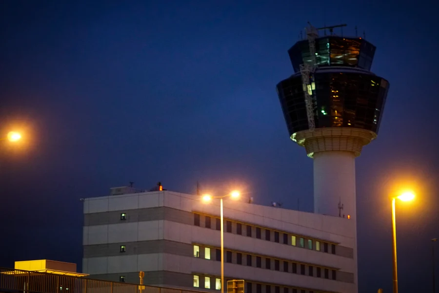 Καταγγελία «κόλαφος» του Πανελλήνιου Συλλόγου Αερολιμενικών για την ασφάλεια στα αεροδρόμια