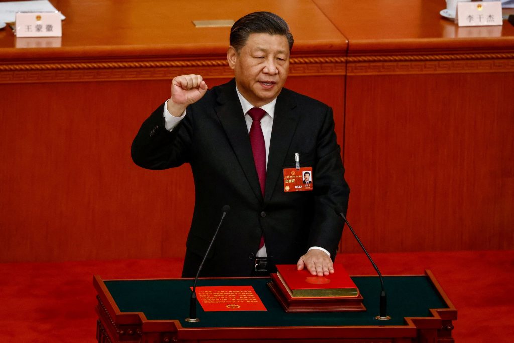 Κίνα: Ο Σι Τζινπίνγκ εξασφαλίζει τρίτη θητεία στην προεδρία της χώρας