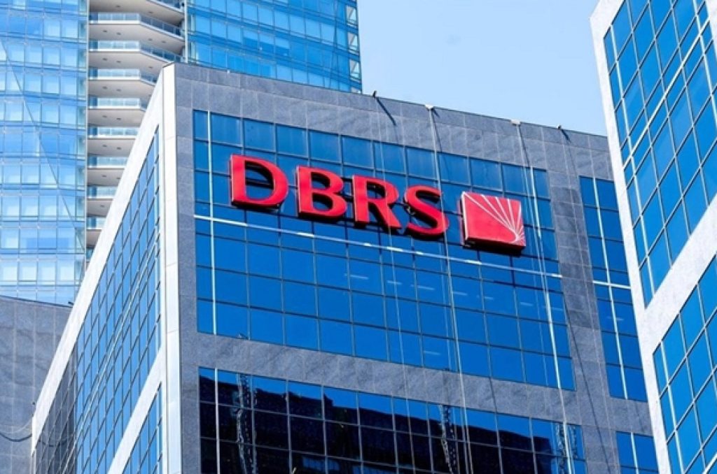 DBRS: Χωρίς αναβάθμιση η ελληνική Οικονομία – «Συνετό σχέδιο σύσφιξης» προτείνει ο Οίκος αξιολόγησης