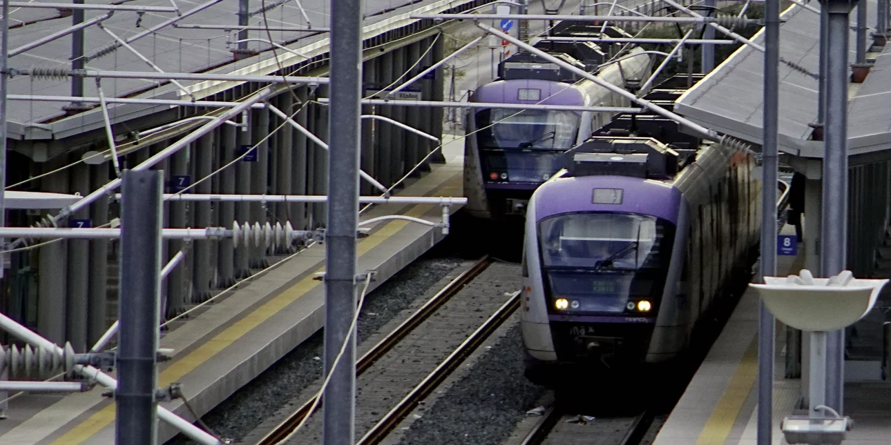Έγκλημα στα Τέμπη: Η τραγωδία μπορούσε να είναι ακόμα μεγαλύτερη – Το Ιntercity θα συγκρούονταν με τρένο του προαστιακού