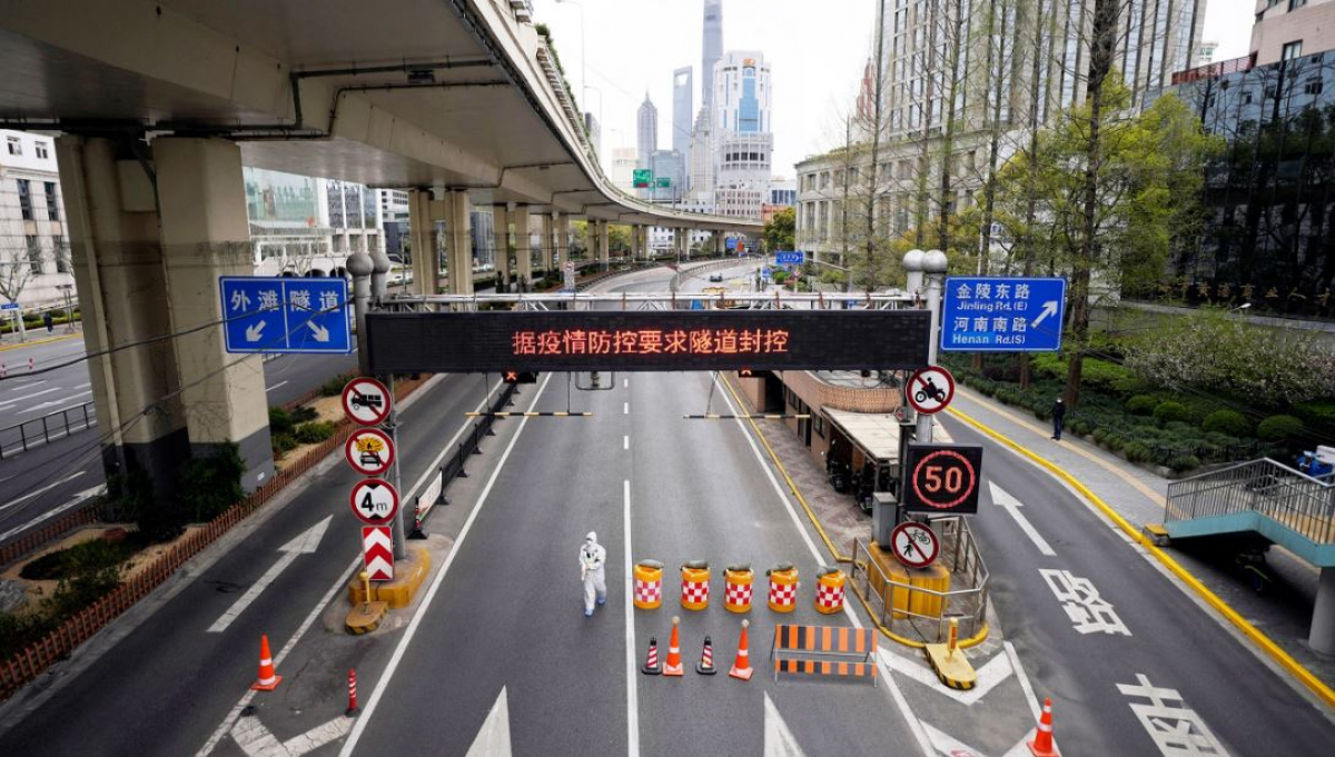 Κινεζική πόλη ετοιμάζεται να επιβάλει νέο lockdown για τη γρίπη – Σφοδρές αντιδράσεις στα social media