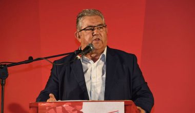 Δ.Κουτσούμπας: «Το ΚΚΕ δεν πρόκειται να επιτρέψει να συγκαλυφθεί το έγκλημα στα Τέμπη»