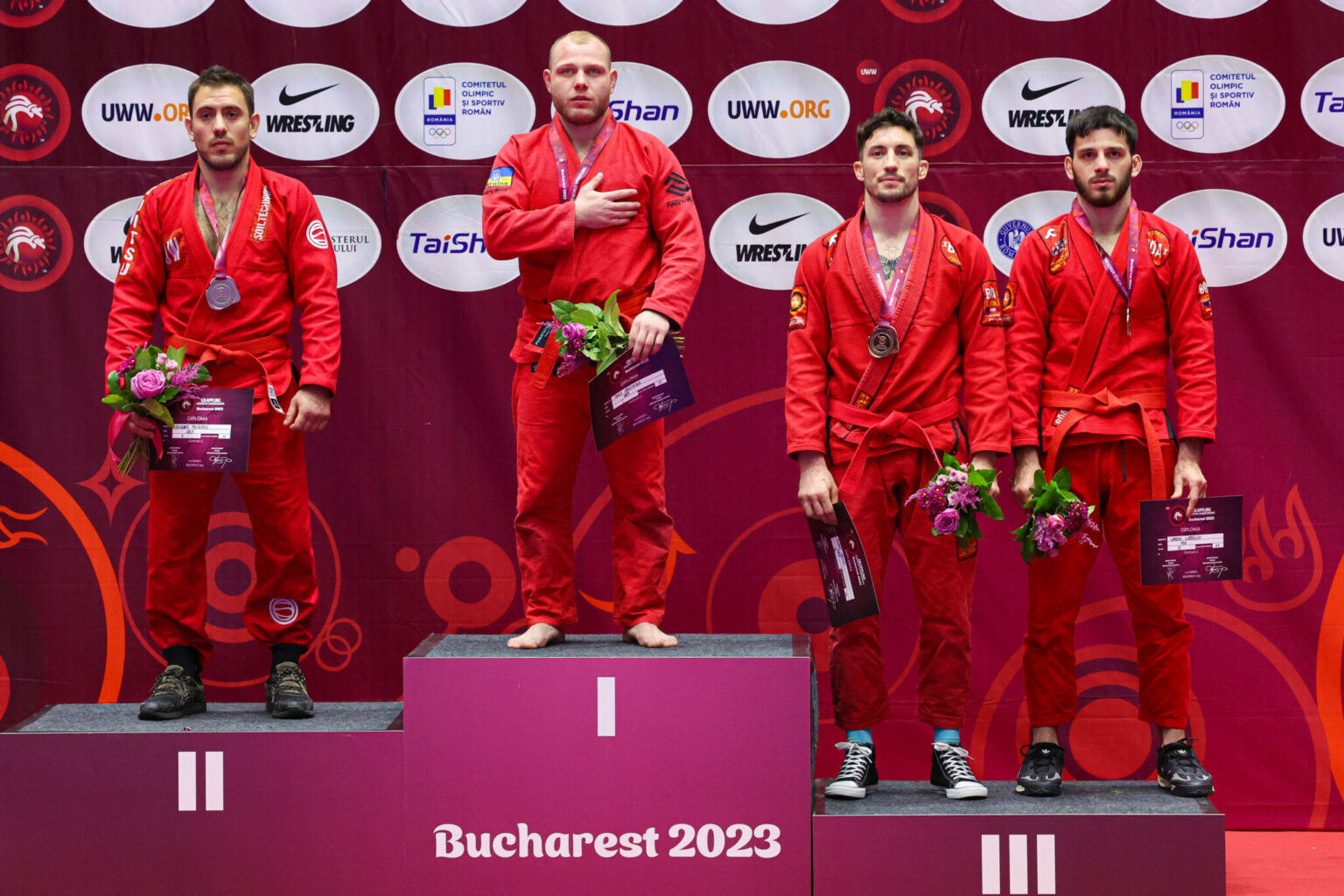 Ο Νίκος Πολύδωρος κατέκτησε το ασημένιο μετάλλιο στο Ευρωπαϊκό πρωτάθλημα πάλης υποταγής (φωτό)