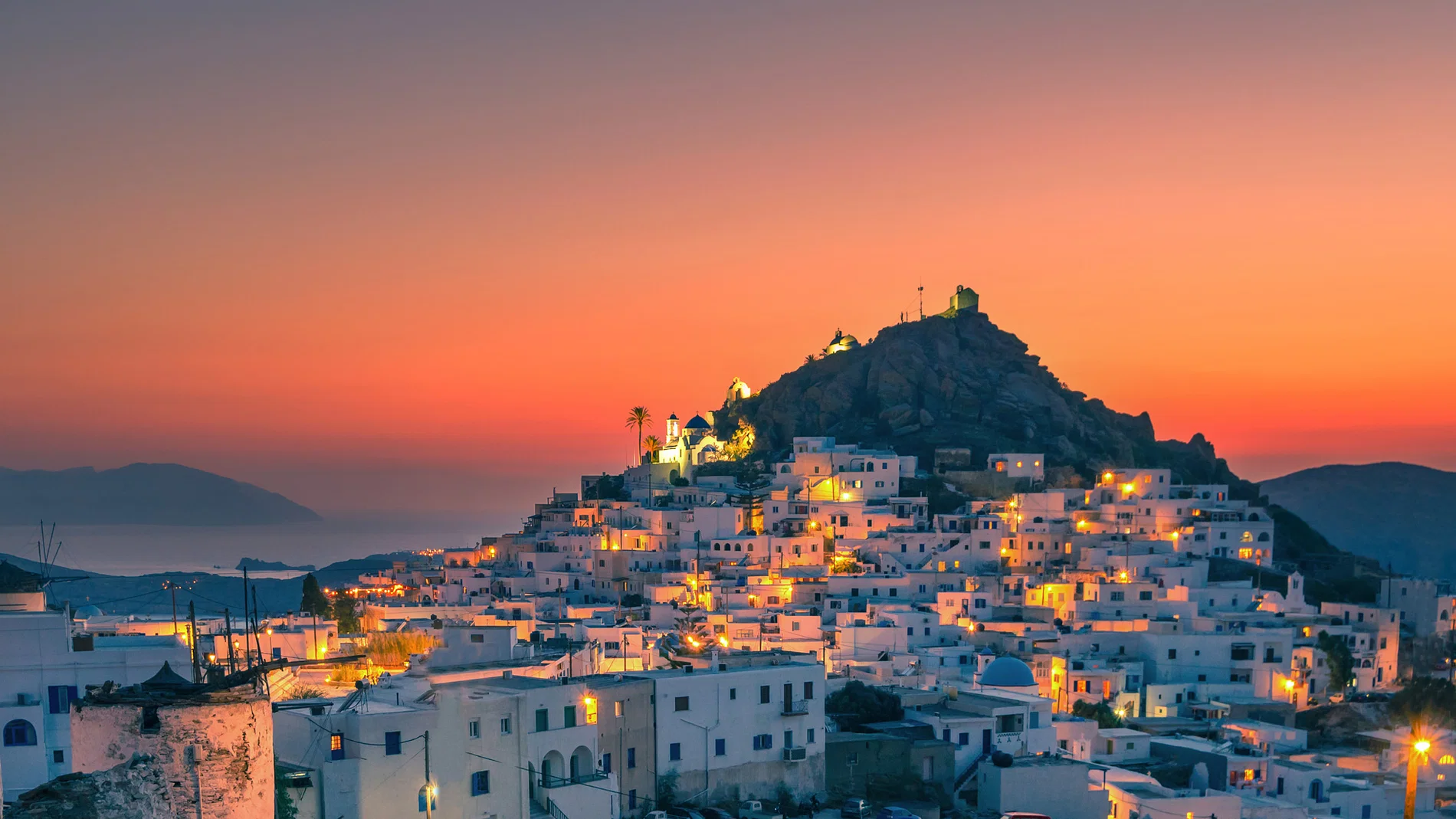 Στην κορυφή των ιδανικών νησιών για πρώτη γνωριμία με την Ελλάδα η Ίος