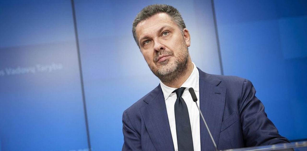 Σκάνδαλο Κατάρ: Ο Λ.Βισεντίνι απολύθηκε από τη θέση του γενικού γραμματέα της Διεθνούς Συνομοσπονδίας Συνδικάτων