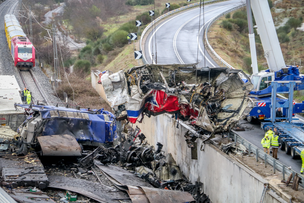 Η ΡΑΣ προειδοποιούσε τον κρατικό ΟΣΕ για κίνδυνο ατυχήματος μόλις λίγες ημέρες πριν το έγκλημα στα Τέμπη
