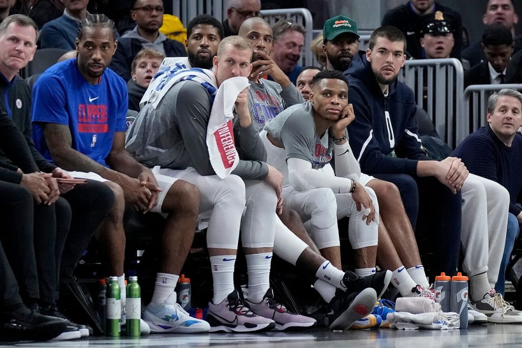 Kεραυνός χτύπησε το αεροσκάφος των Λος Άντζελες Κλίπερς – Σώοι όλοι οι παίκτες