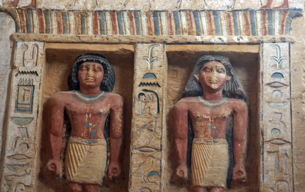 Σπουδαία ανακάλυψη στην Αίγυπτο: Βρέθηκε τάφος 4.400 χρόνων – Είναι σε εξαιρετική κατάσταση (φώτο)