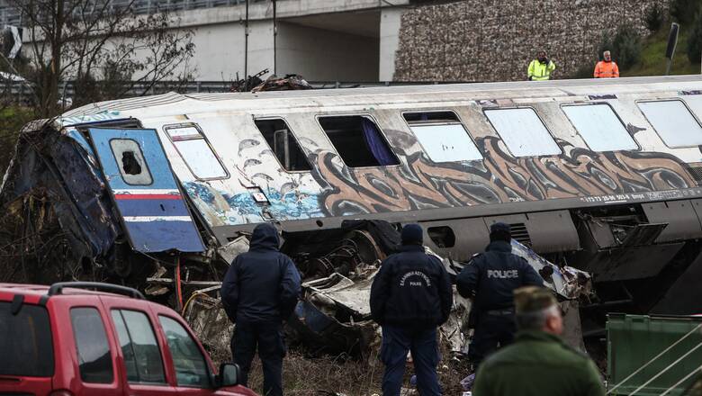 Φονικό στα Τέμπη: Τις προκαταβολές για τις αποζημιώσεις στις οικογένειες θανόντων ανακοίνωσε η Hellenic Train