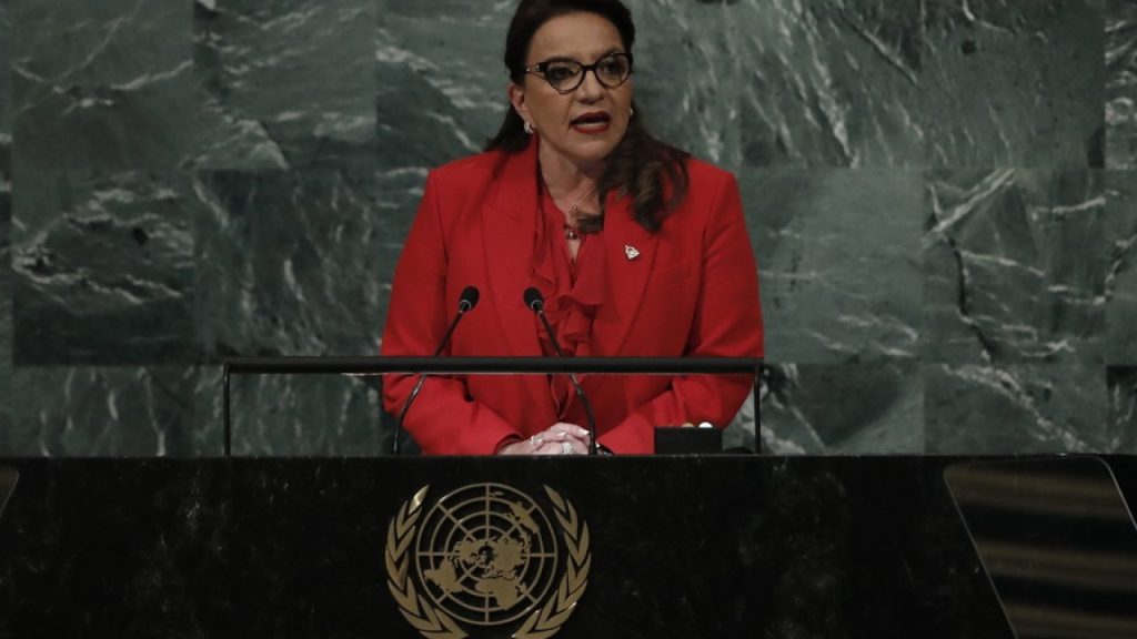 Η Ονδούρα ετοιμάζεται να συνάψει διπλωματικές σχέσεις με την Κίνα