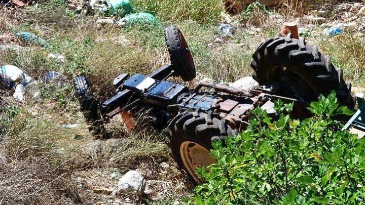 Κρήτη: Κατέληξε οδηγός τρακτέρ που καταπλακώθηκε από τοίχο