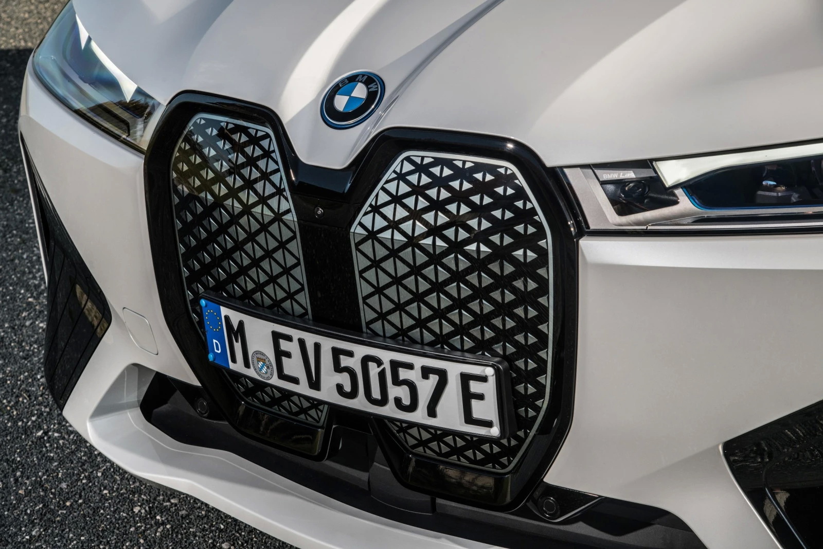 Έξι νέες BMW θα ριχθούν στην αγορά μέχρι το 2027