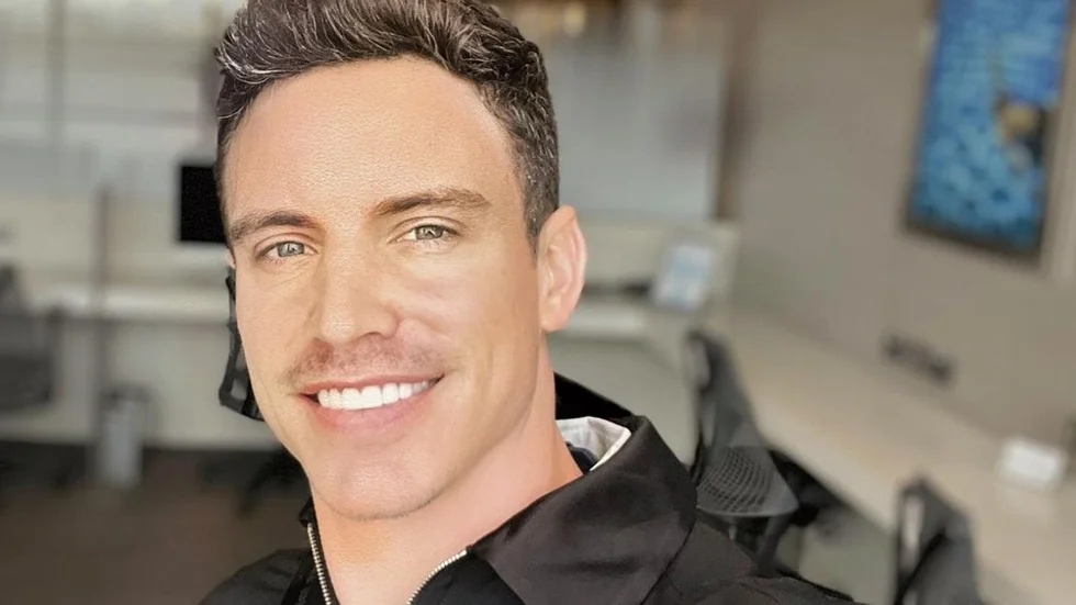 Jeff Thomas: Δεν αυτοκτόνησε το γνωστό μοντέλο – Έπεσε από τον 57ο όροφο ενώ προσπαθούσε να βγάλει μια φωτογραφία