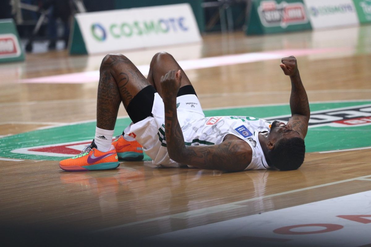 Παναθηναϊκός: «Γύρισε» ο αστράγαλος του Ντουέιν Μπέικον – Αποχώρησε υποβασταζόμενος