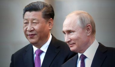 Τι σηματοδοτεί η επίσκεψη Σι Ζιπίνγκ στην Μόσχα: Μετά την συμφιλίωση Ιράν-Σ.Αραβίας η Κίνα θέλει να προσφέρει λύση και στο ουκρανικό
