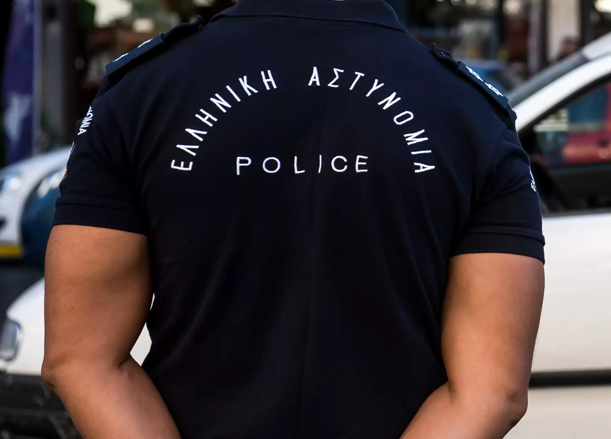Απίστευτο περιστατικό στην Πάτρα: 30χρονος ζητούσε να συλληφθεί χωρίς να  υπάρχει ένταλμα και τελικά δάγκωσε αστυνομικό – Pronews.gr