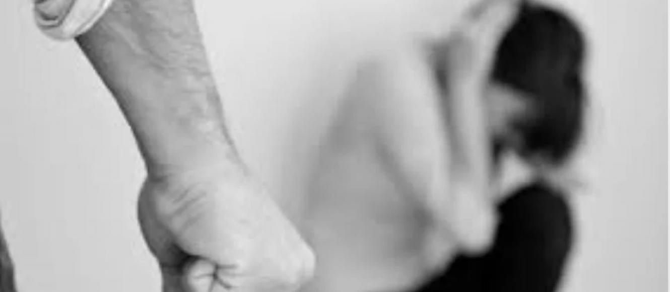 Βόλος: 65χρονος ξυλοκόπησε άγρια την σύντροφό του και ασέλγησε πάνω της την ώρα που επέστρεφε από το νοσοκομείο