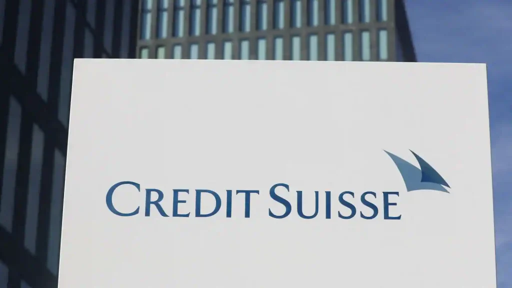 Σε αγωγές κατά της Credit Suisse προχωρούν οι ομολογιούχοι