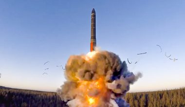 Προειδοποίηση από Μόσχα: «Ο κίνδυνος για πυρηνικό πόλεμο στο υψηλότερο επίπεδο των τελευταίων δεκαετιών»
