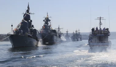 Ουκρανική επίθεση με υποβρύχια και εναέρια drones στον ρωσικό Στόλο και σε αποθήκες Kalibr στην Κριμαία