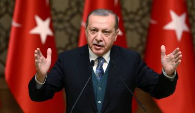 Εκλογές στην Τουρκία: Παραμένει πρώτο κόμμα το AKP του Ρ.Τ.Ερντογάν στις δημοσκοπήσεις – Δεν ξεπερνά το 30%