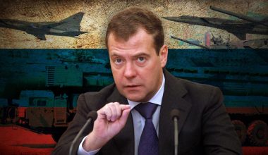 Ν.Μεντβέντεφ: «Σύλληψη του Β.Πούτιν από μία χώρα σημαίνει κήρυξη πολέμου κατά της Ρωσίας και θα την χτυπήσουμε»