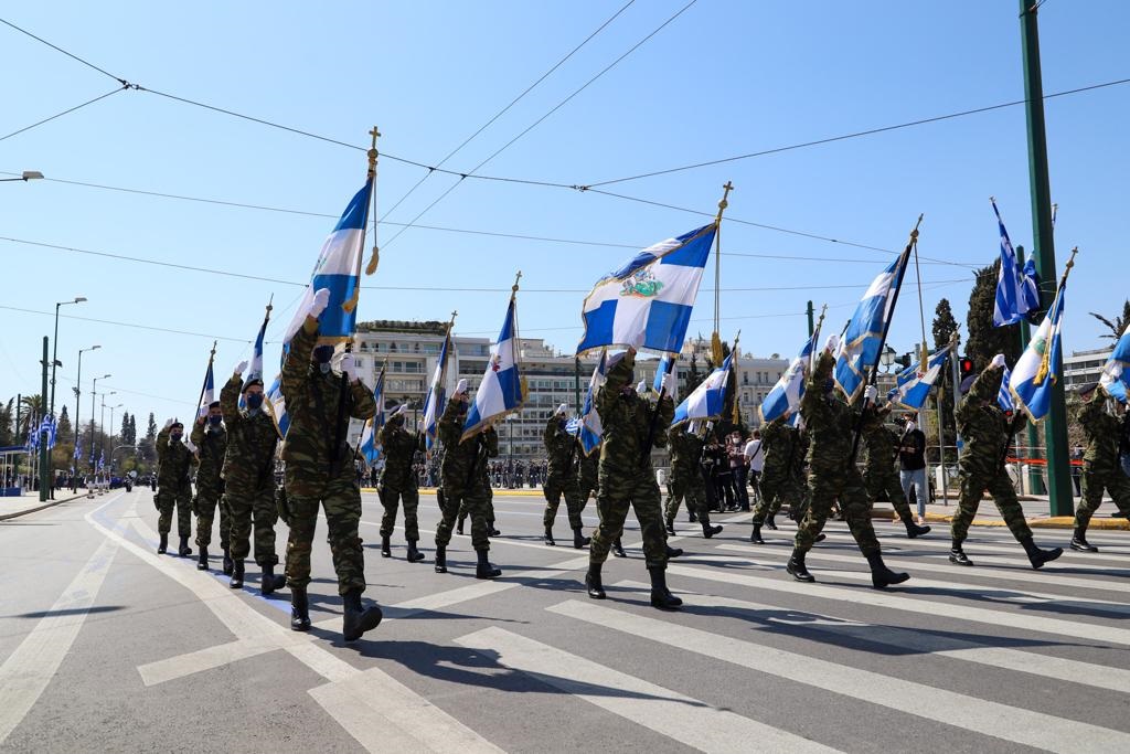 25η Μαρτίου: Στις 11 η στρατιωτική παρέλαση στο Σύνταγμα