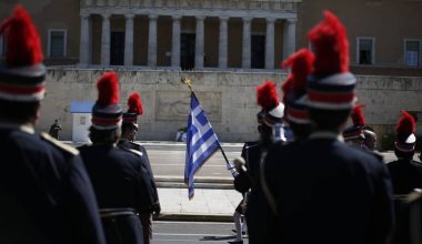 Παρέλαση 25ης Μαρτίου: Ποιοι δρόμοι θα κλείσουν στο κέντρο της Αθήνας – Οι κυκλοφοριακές ρυθμίσεις