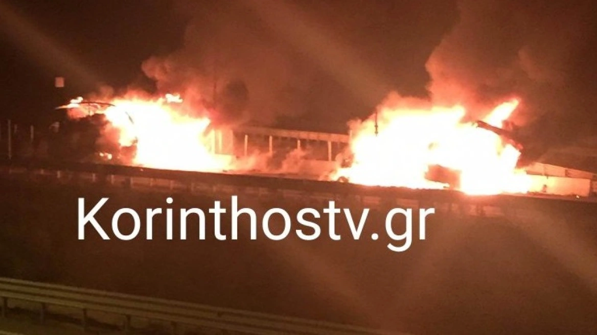 Εθνική οδός Κορίνθου – Πατρών: Νταλίκα «τυλίχτηκε» στις φλόγες στο ύψος του Δερβενίου