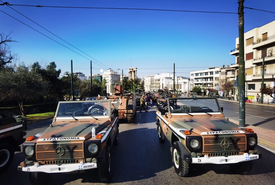 Δείτε εικόνες από την προετοιμασία για την μεγάλη στρατιωτική παρέλαση στην Αθήνα (φωτο)