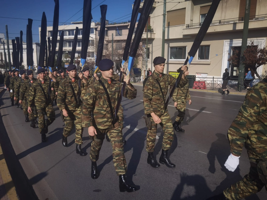 Τα πάντα είναι έτοιμα για την μεγάλη στρατιωτική παρέλαση της Αθήνας (φωτό)