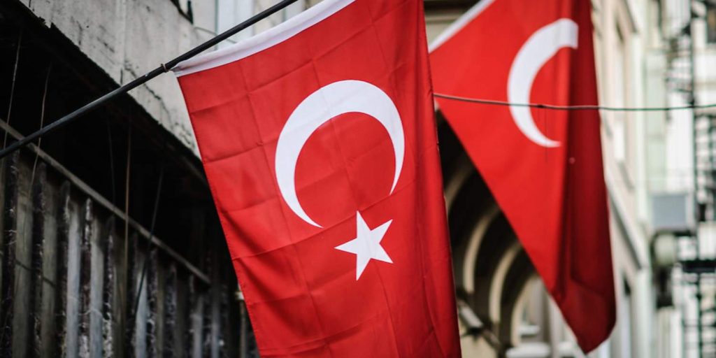 Η τουρκική πρεσβεία εκφράζει ευχές για την επέτειο της 25ης Μαρτίου