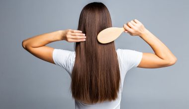 Δείτε τι θα συμβεί στα μαλλιά σας αν δεν χρησιμοποιείτε προστατευτικά θερμότητας