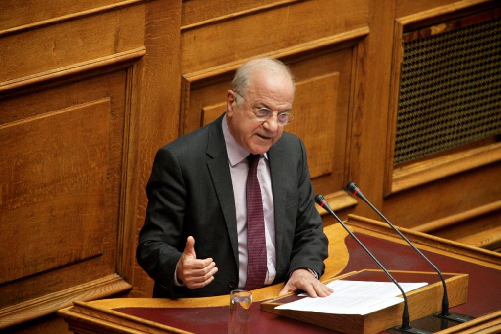 Νάσος Αθανασίου: «Η αναφορά στον Μητσοτάκη ήταν παράδειγμα προς αποφυγή»