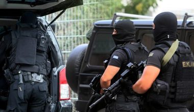 Εξαρθρώθηκε δίκτυο αλλοδαπών τρομοκρατών που ετοίμαζε επιθέσεις στην Ελλάδα