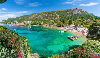 Αυτά είναι τα 4 ελληνικά νησιά στην λίστα με τους 45 κορυφαίους προορισμούς της Ευρώπης