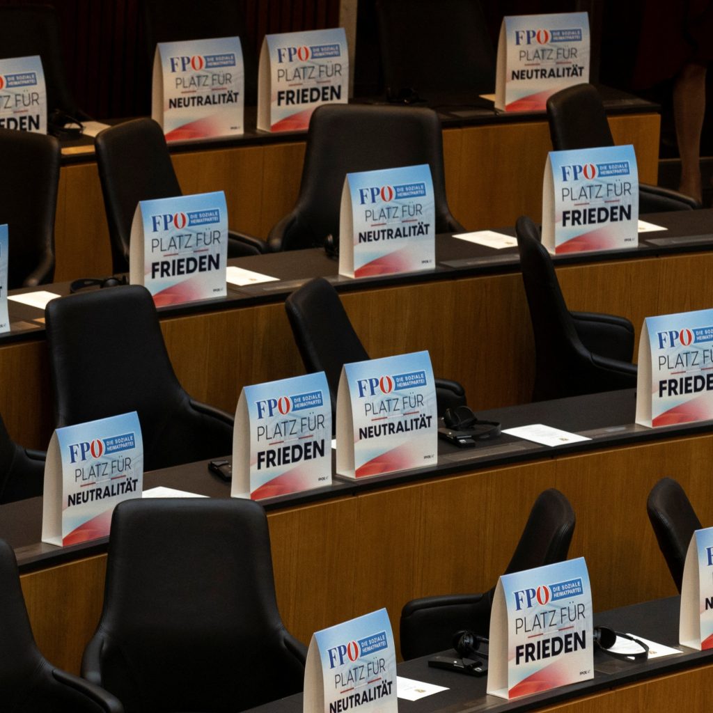 Αυστρία: Αποχώρησαν οι βουλευτές του FPO κατά την διάρκεια ομιλίας του Β.Ζελένσκι
