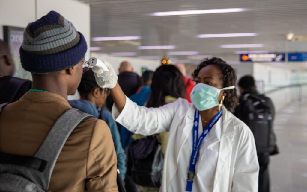 Δ.Αφρική: Μυστηριώδης ιός προκαλεί ρινορραγία και σκοτώνει μέσα σε 24 ώρες