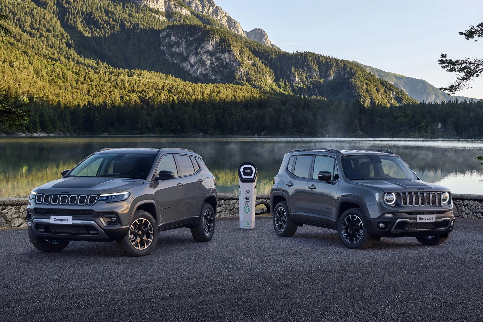 Νέες ειδικές εκδόσεις για τα Jeep Renegade και Compass