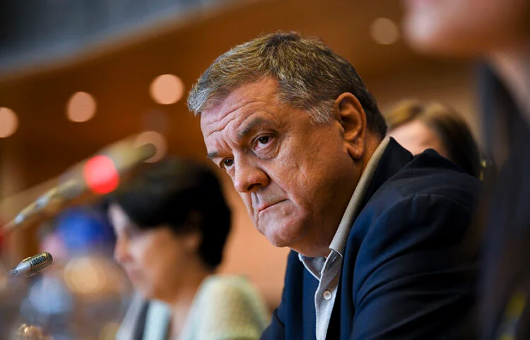 Ένα «βήμα» πριν την αποφυλάκιση ο Α.Παντσέρι – Διαγνώστηκε με οξεία κατάθλιψη