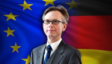 Ευρωβουλευτής Γ.Μπεκ: «Η Γερμανία μετατρέπεται στον Λίβανο της Ευρώπης λόγω του πληθωρισμού και της ουκρανικής σύγκρουσης»